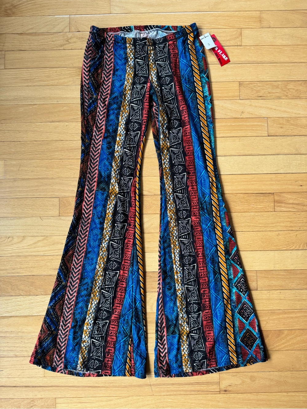 NWT hot kiss super flare boho pull on pants S